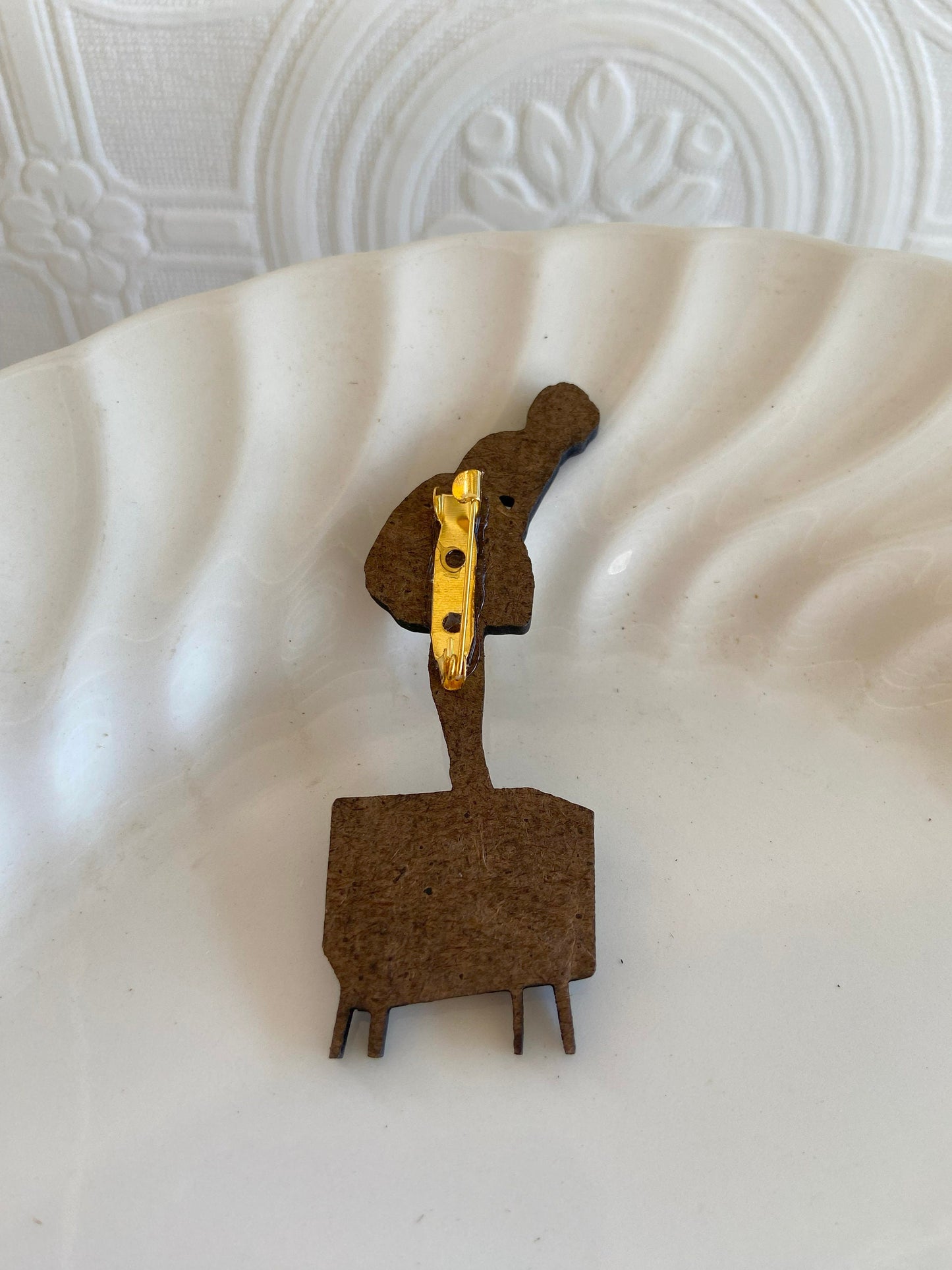 Fun Oddity Brooch of Vintage Lady Standing on TV, She's scared of mouse, Unique Pin, Wearable Art, Laser Cut Wood Shape, Sublimated Image