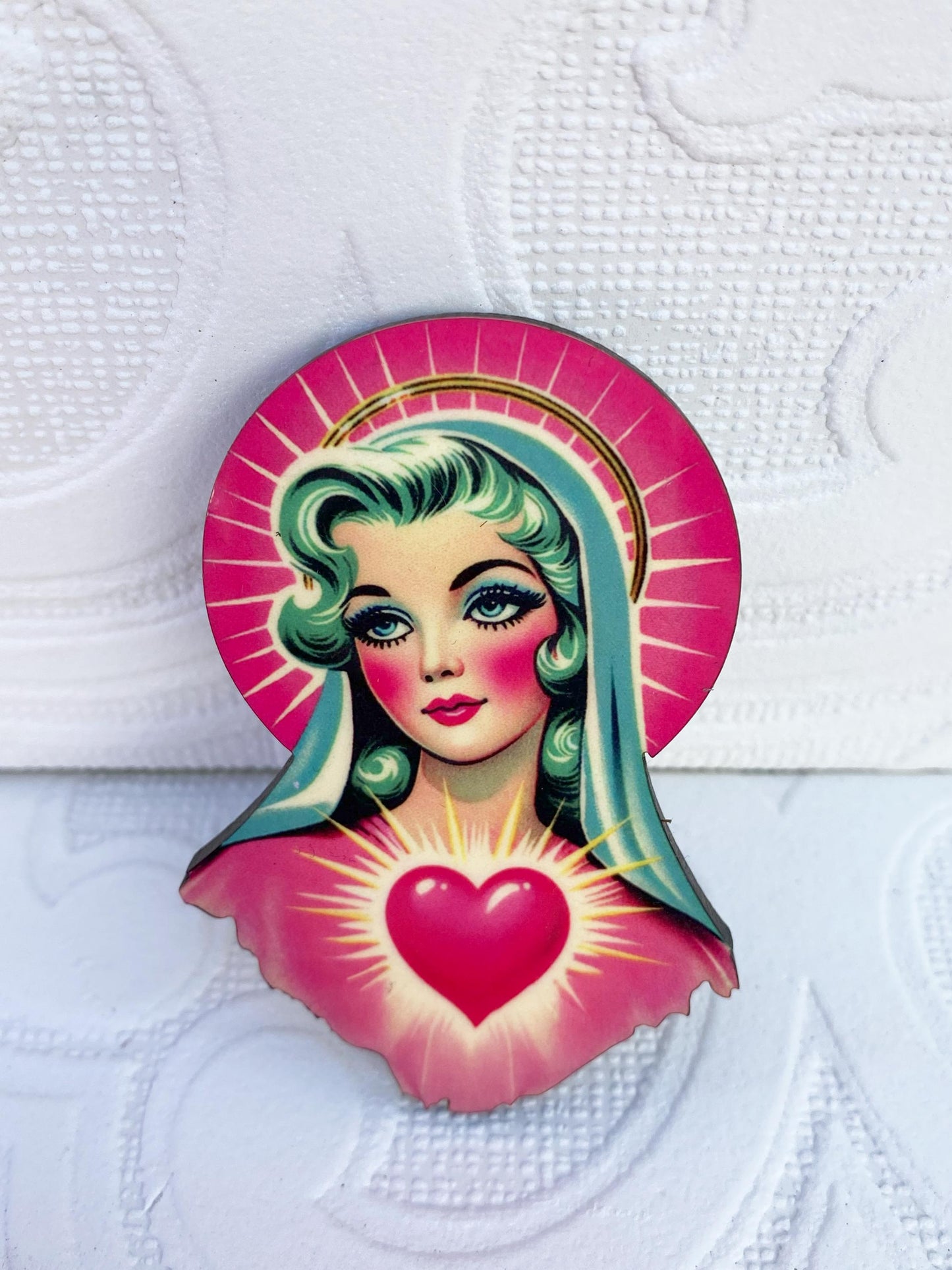 Sacred Heart Pop Art Brooch – Handmade Sublimated Wooden Pin – Retro Virgin Mary-Inspired Iconic Jewelry