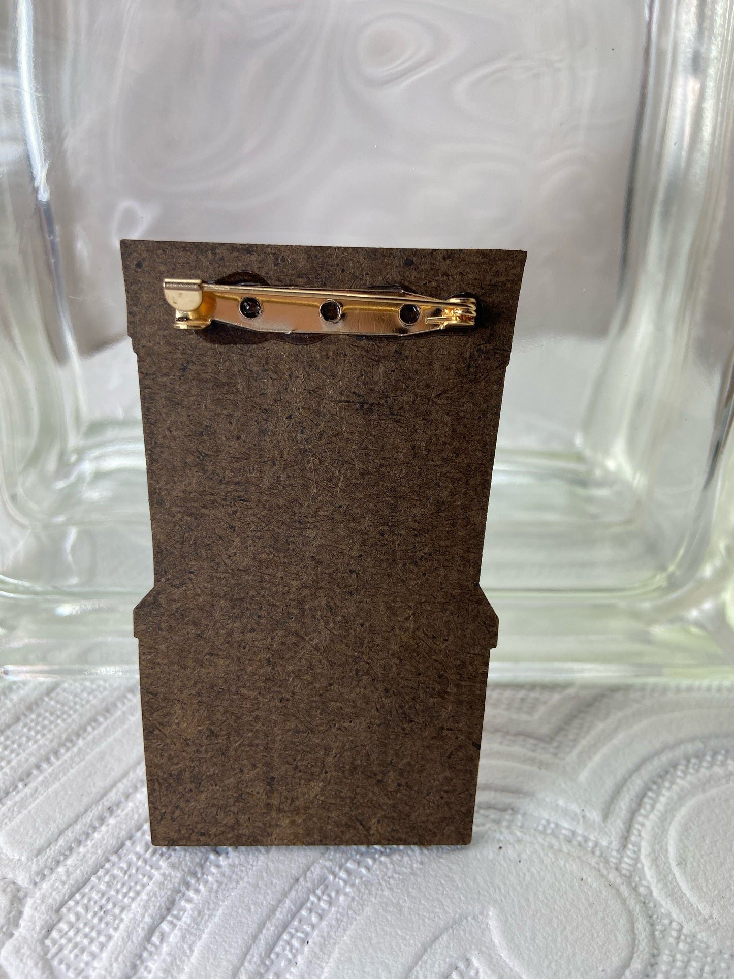 Hissing Booth Brooch, For those days you would rather be left alone.  Wearing this gives a hint to the unknowing. Fun and Whimsical!